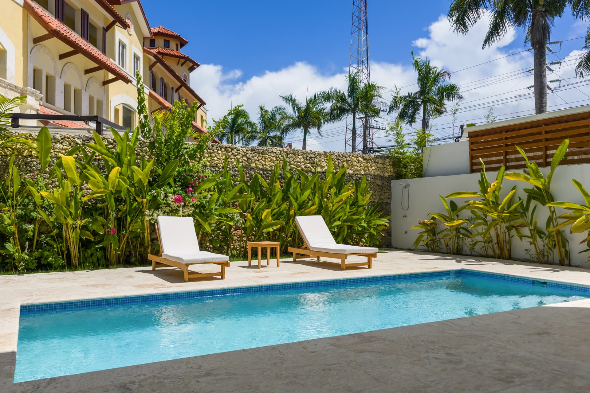 The Solara Residence thumbnail 15